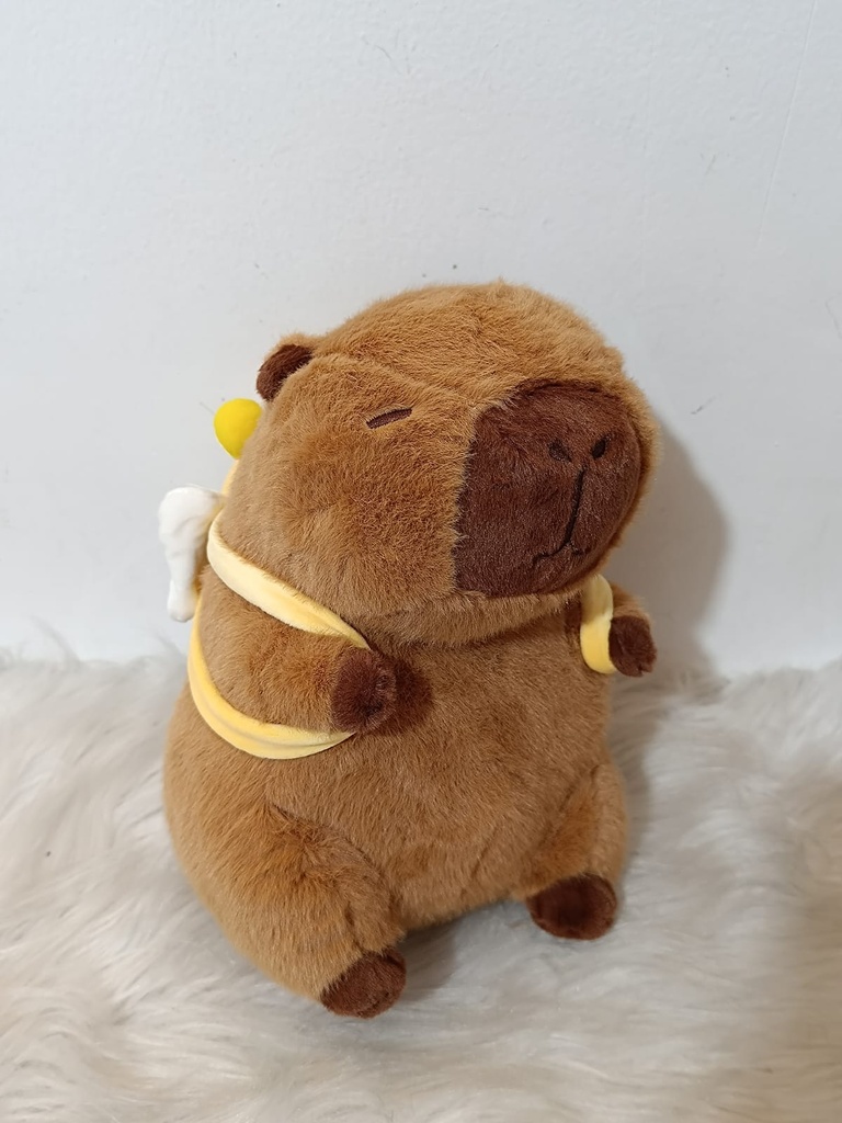 Capybara con mochila abeja 28 cm