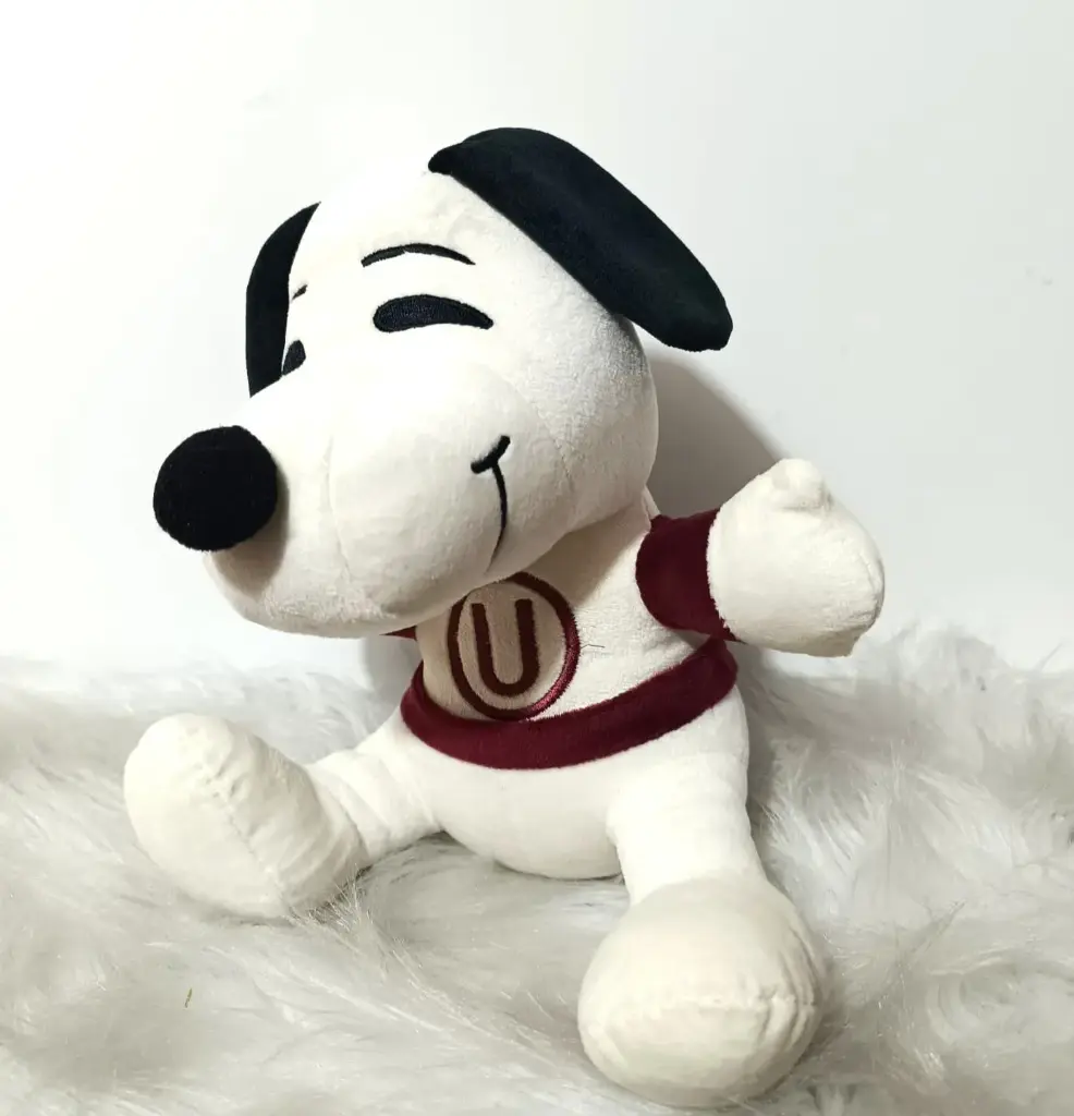 Snoopy deportivo Alianza / Universitario