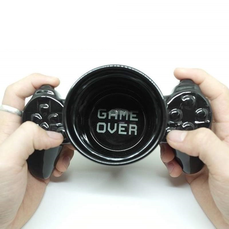 Taza mando play negro