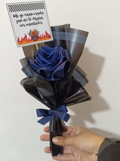 Rosa eterna azul