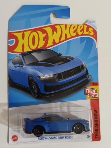 Ford Mustang Dark Horse