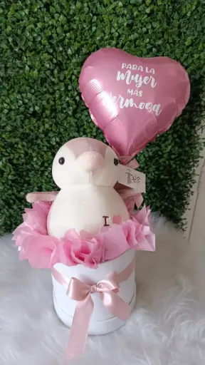 Detalle pingüino love 