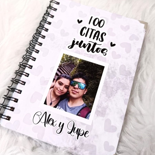 Libro de las 100 citas juntos